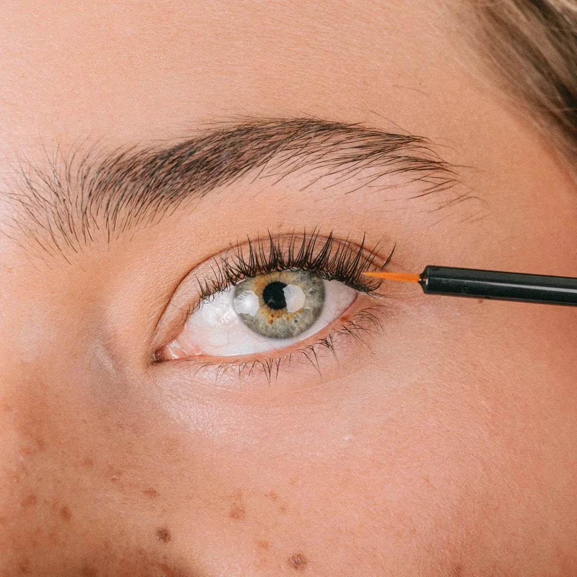 Serum Pestañas RebelSkin™